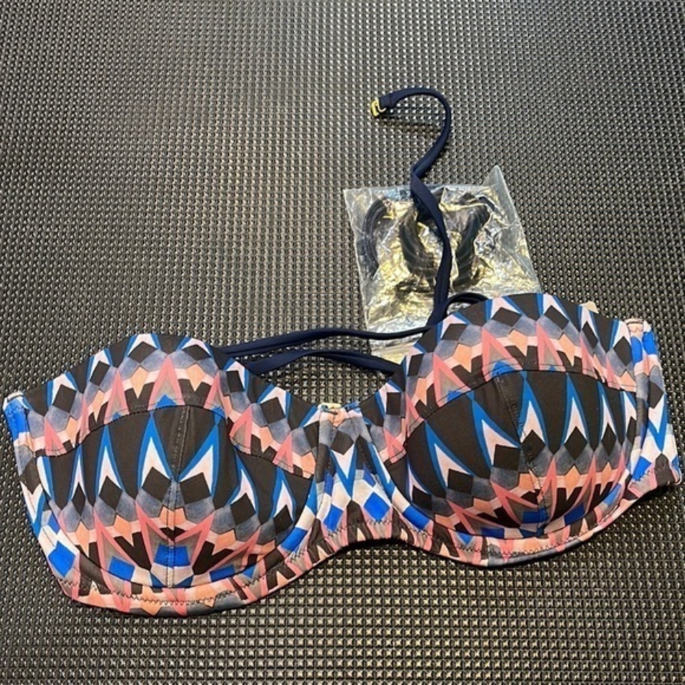 NWT JCrew Bikini Top 36c